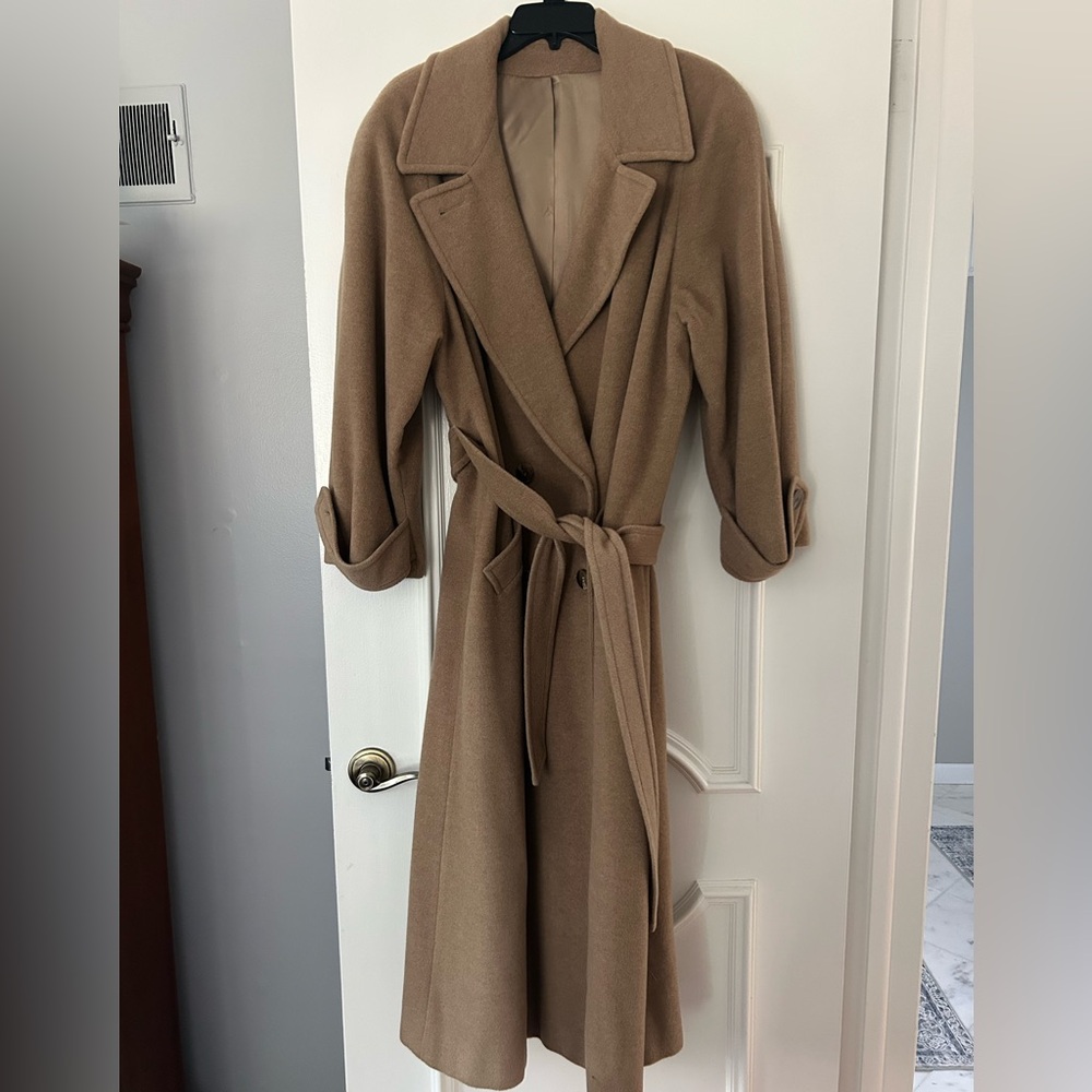 100% Cashmere Long Coat1